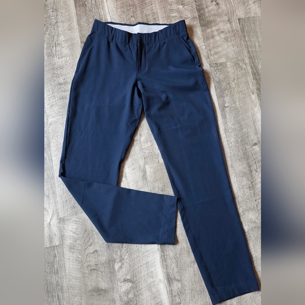 Under Armour Black HeatGear Apparel